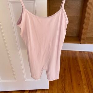 ARITZIA Golden Butter Pink Pilates Studio Romper SIZE SMALL ( offers welcome 🎊🎉